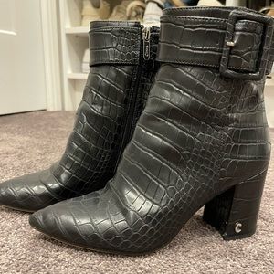 Circus by Sam Edelman - Croc-embossed black bootie’s -